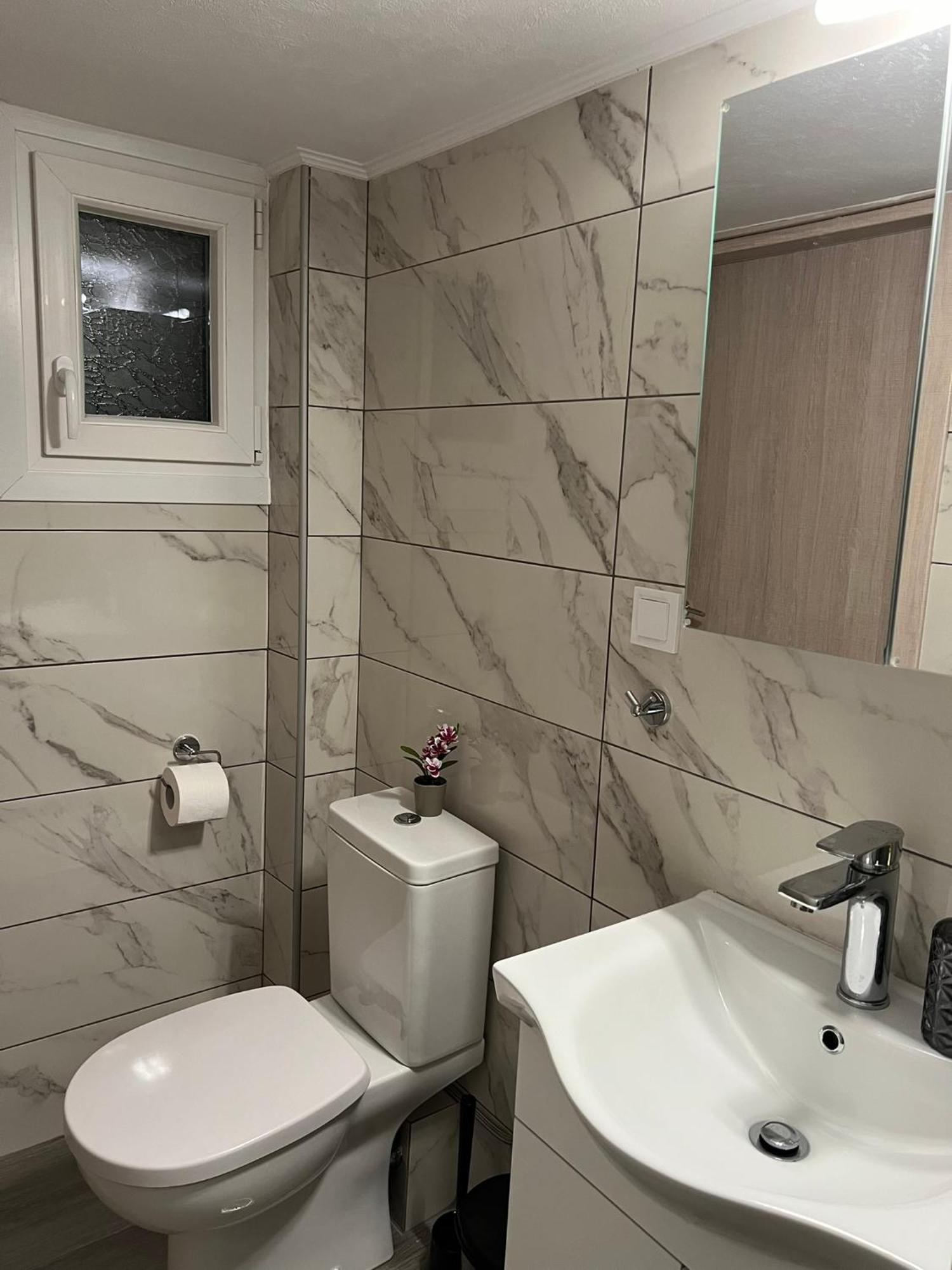 Luxury Prive Penthouse Apartment เซเรส ภายนอก รูปภาพ